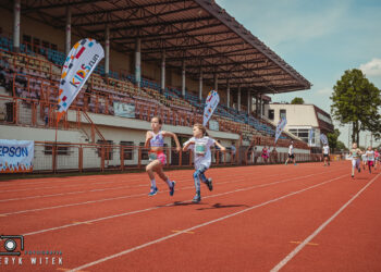 Bieganie, pomaganie i rodzinna zabawa sportem – czyli cykl Kids Run z Siepomaga.pl startuje w niedzielę 19 maja w Szczecini
