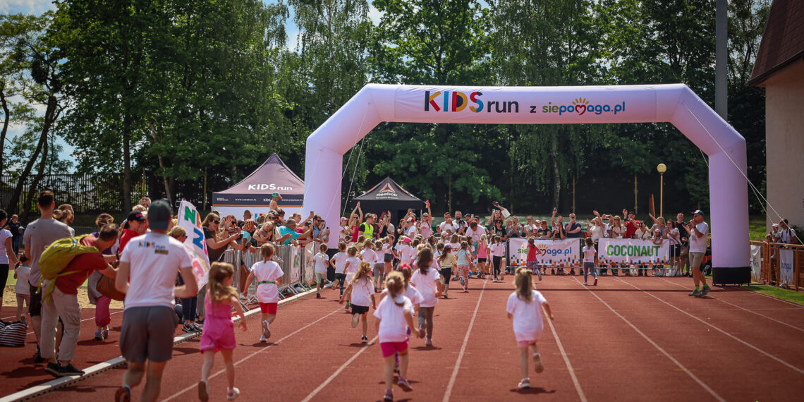 Piękna pogoda i rekord frekwencji na Kids Run z siepomaga.pl w Szczecinie.